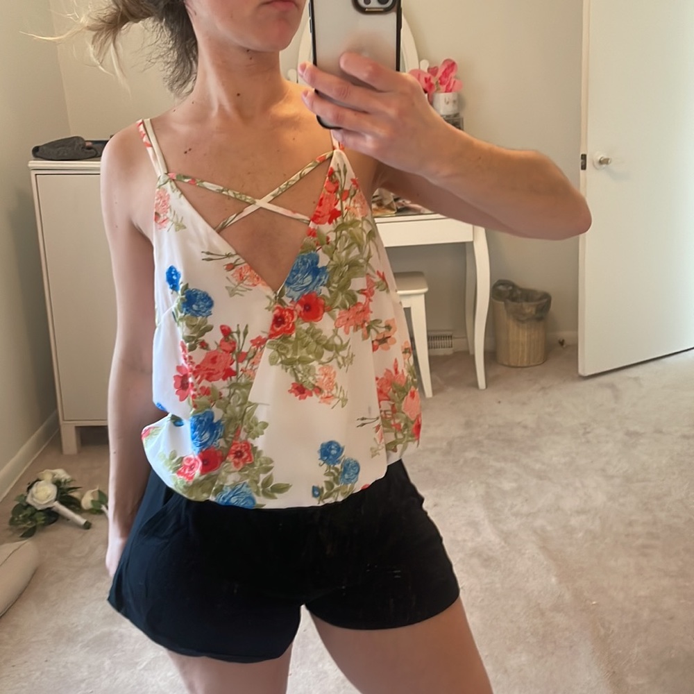 Floral criss cross tank top